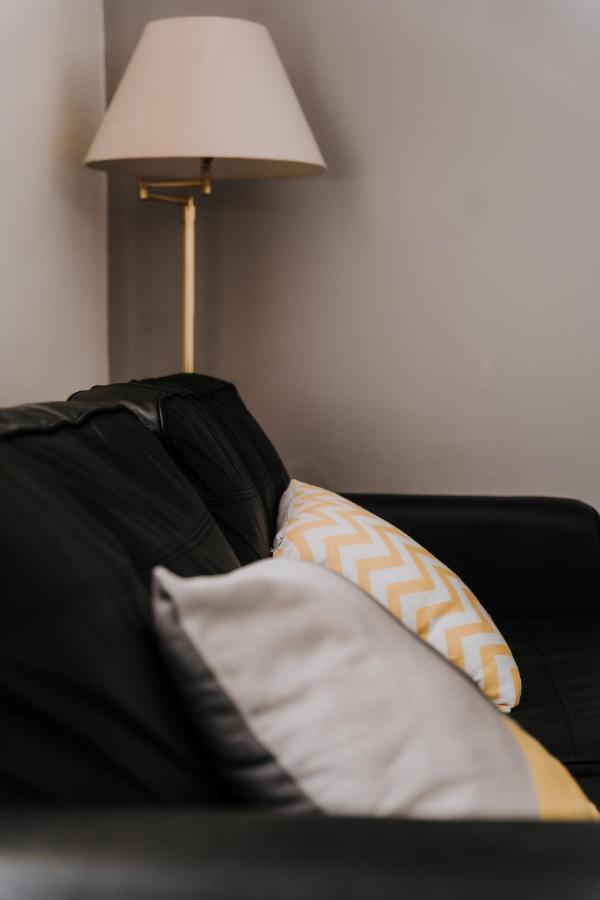 Coach House, A Cosy Nook In The Heart Of Tyne And Wear, With Parking, Wifi, Smart Tv, Close To All Travel Links Including Durham, Newcastle, Metrocentre, Sunderland ワシントン エクステリア 写真